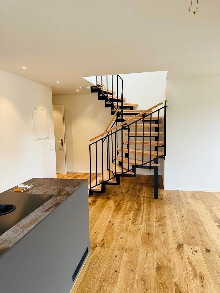 Moderne 3.5-Zimmer-Duplex-Wohnung in Fahrweid - Neubau 2024 -  Bild 1