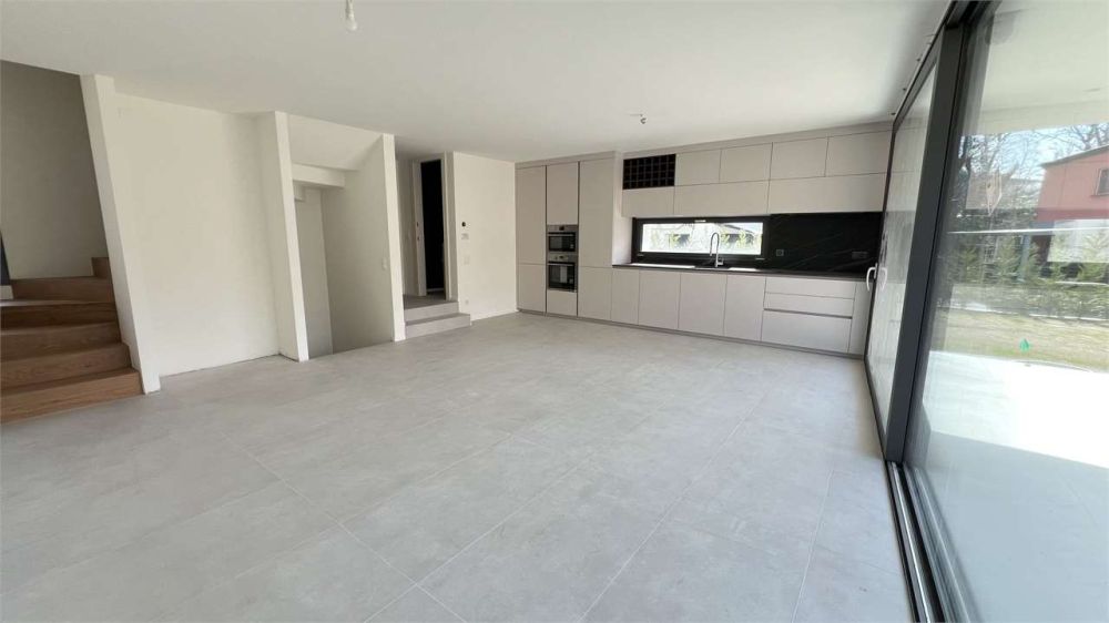 NEU 4,5 ZIMMER MIT GROSSEM TERRASSENBEREICH -  Bild 8