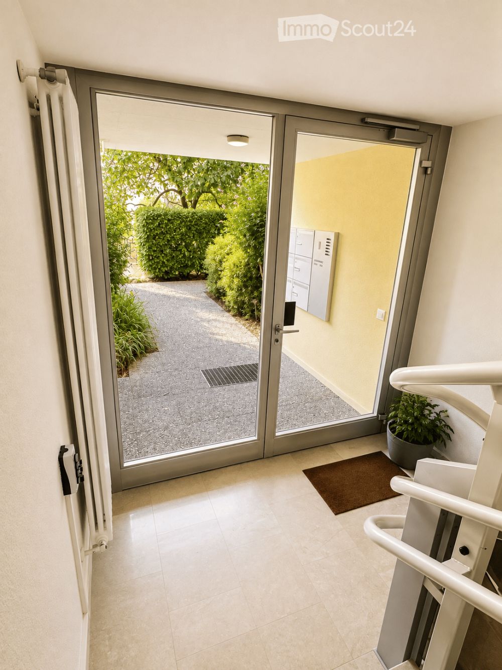 Zweitwohnsitz 3.5-Zimmer-Terrassenwohnung in Losone – Frisch renoviert 2026 -  Bild 12