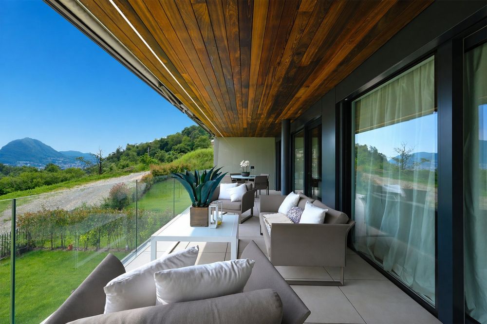 Moderno appartamento con ampia terrazza Vista Lago -  Bild 1