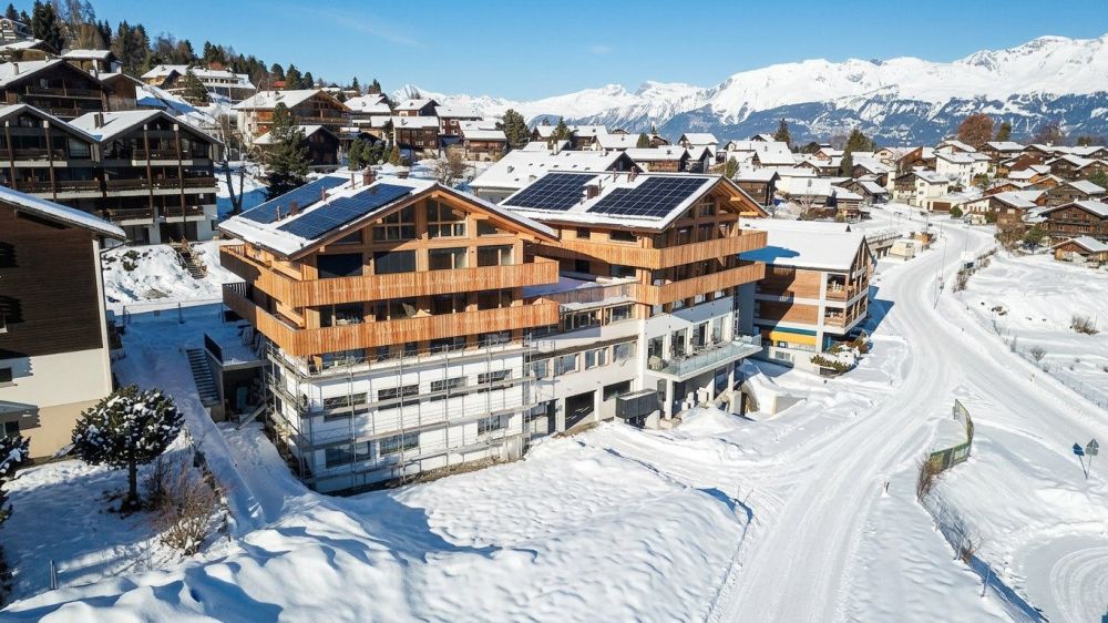 Vercorin - Echères 202 - duplex 4.5 pièces traversant - Firefly_GeminiFlash_il faut modifier cette photo pour la pubblication dans une agence immobilier, plus cl 618221