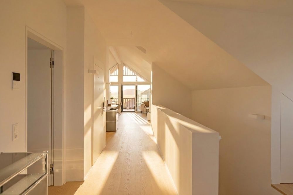 Exklusive 4.5-Zimmer-Dachwohnung: Luxuriöses Penthouse-Feeling über dem Nebelmeer -  Bild 3