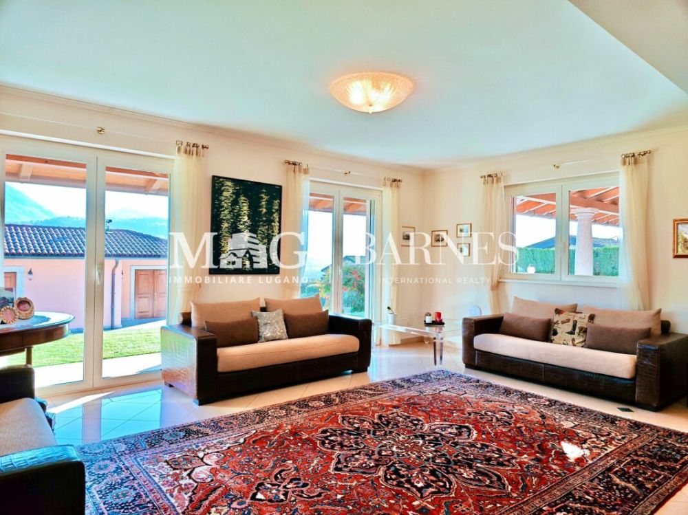 Lugano, Manno: VILLA SIGNORILE, elegante con piscina e dépendance - Bild 10