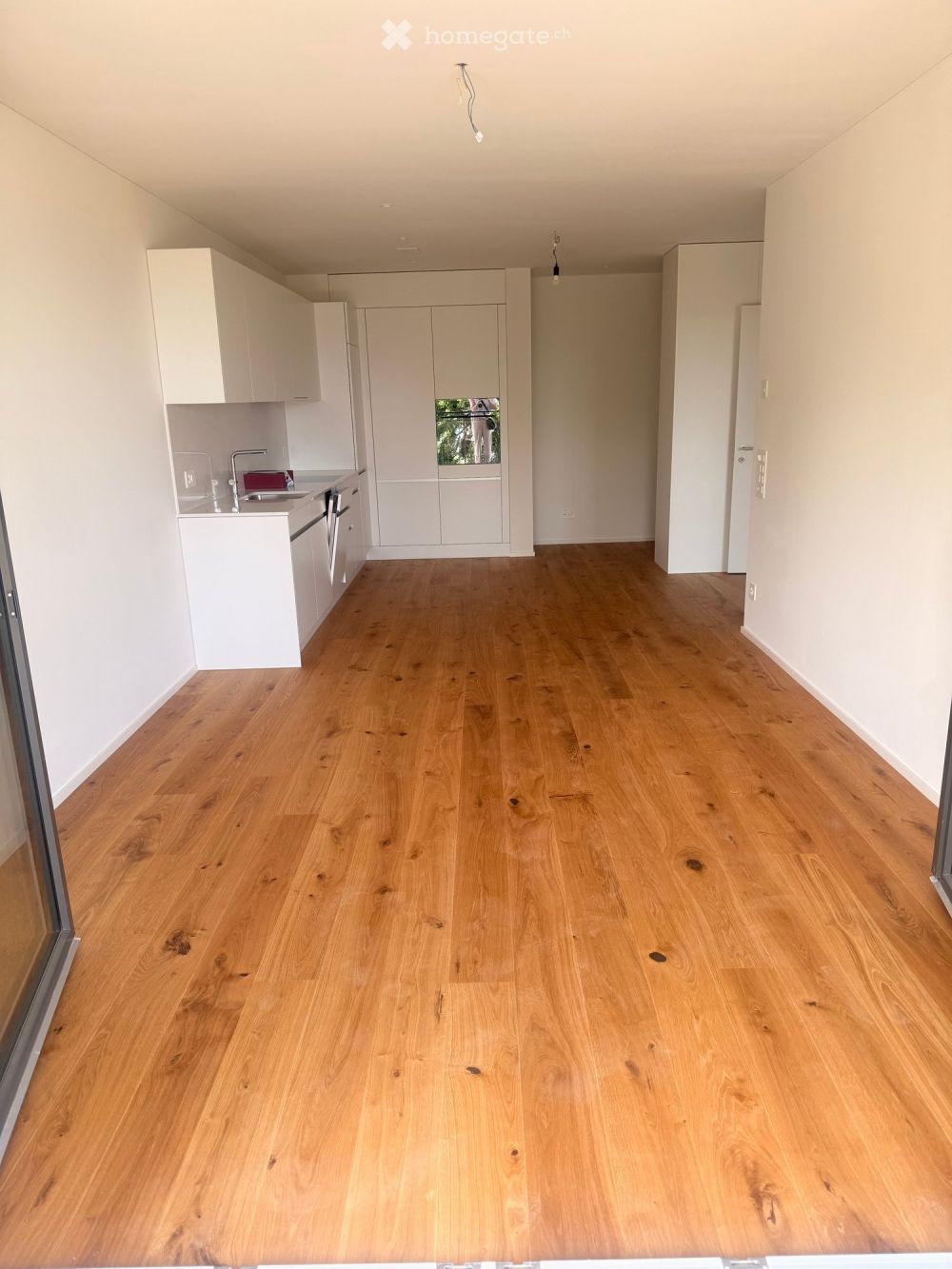 Brand New 2.5-Room Apartment with Stunning Lake View and 13.5 m² Loggia in Au, Wädenswil -  Bild 3