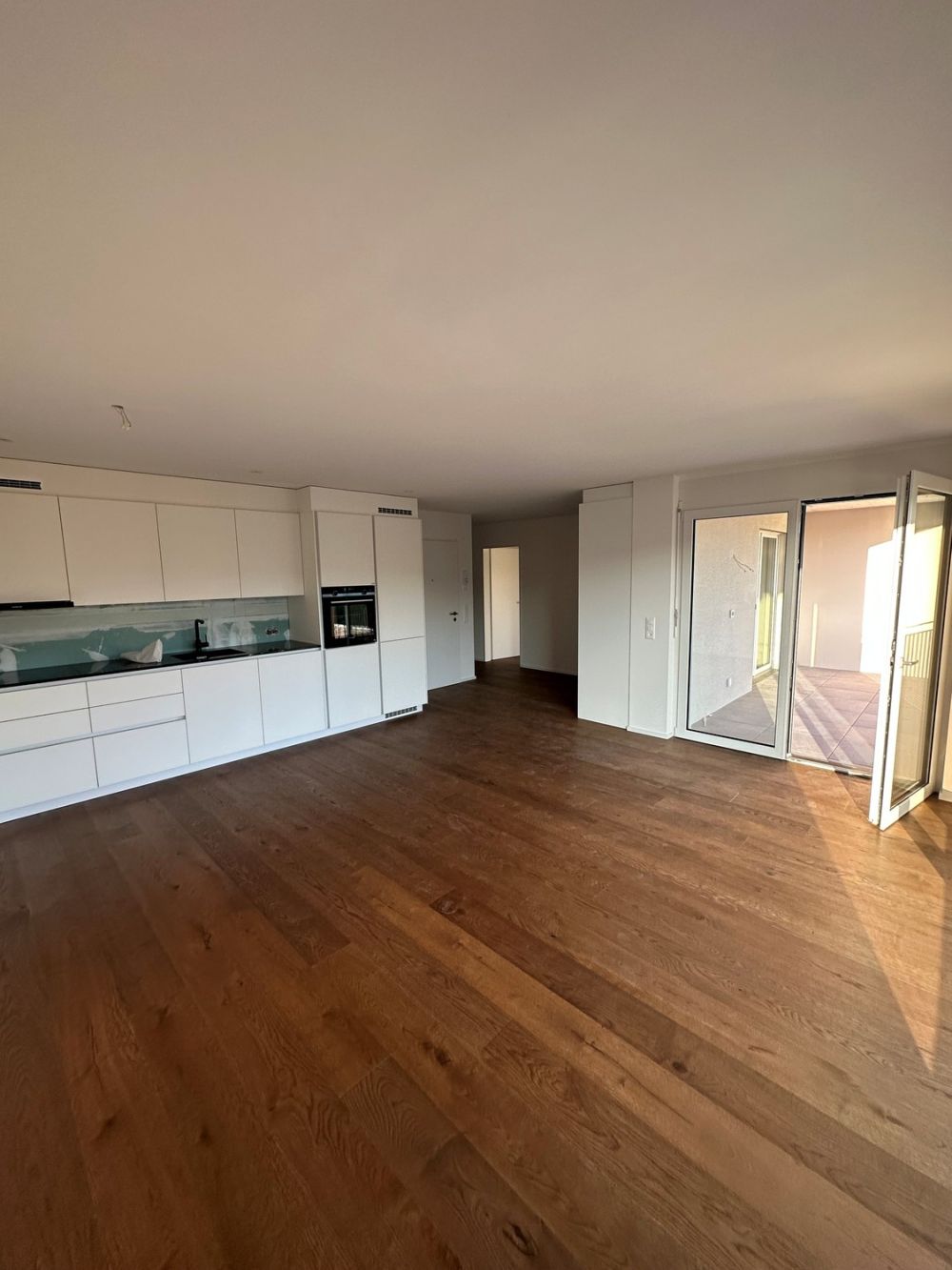 Moderne 2.5-Zimmer-Wohnung in Buchs ZH – Neubau 2024 -  Bild 1