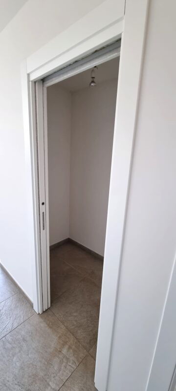 Modern und strategisch gelegene 4.5-Zimmer-Wohnung in Sant'Antonino – Perfekt für alle, die Komfort und Lebensqualität suchen -  Bild 5