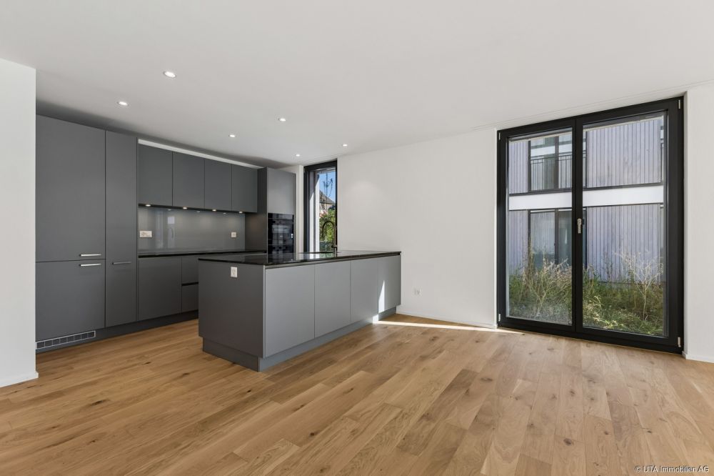 Hochwertige 3-Zimmer-Maisonette-Neubauwohnung mit grosser Terrasse un - Küche - Erdgeschoss