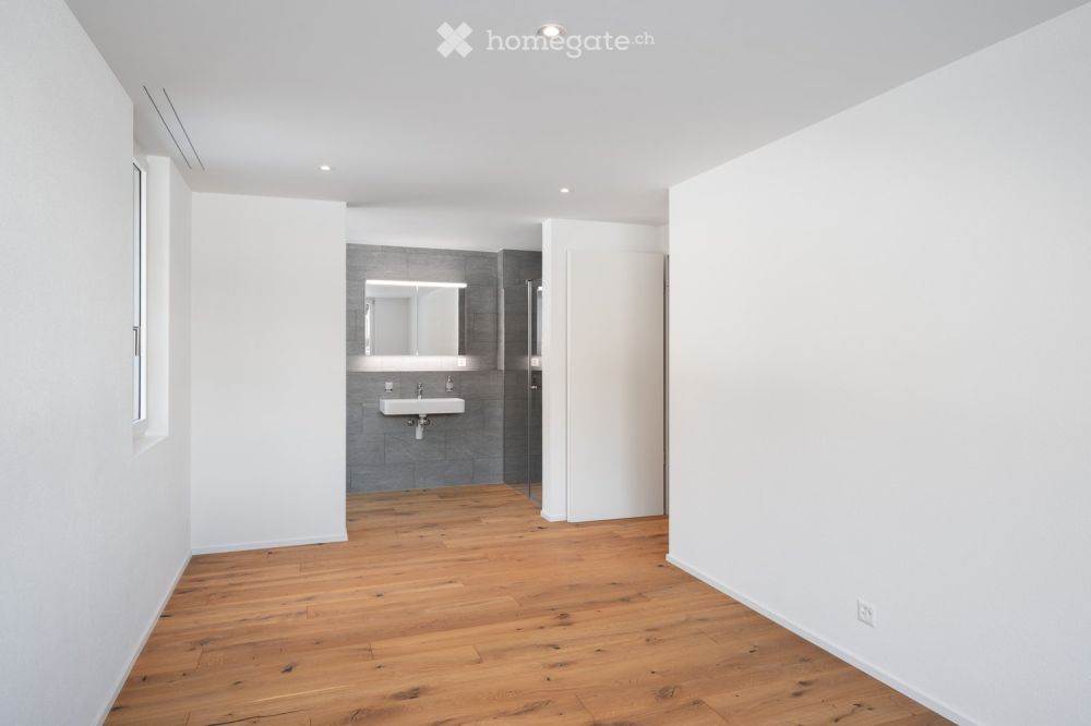 Im Zentrum - Moderne 4.5-Zimmer-Neubau-Wohnung mit Bergblick in Meiringen - Bild 13