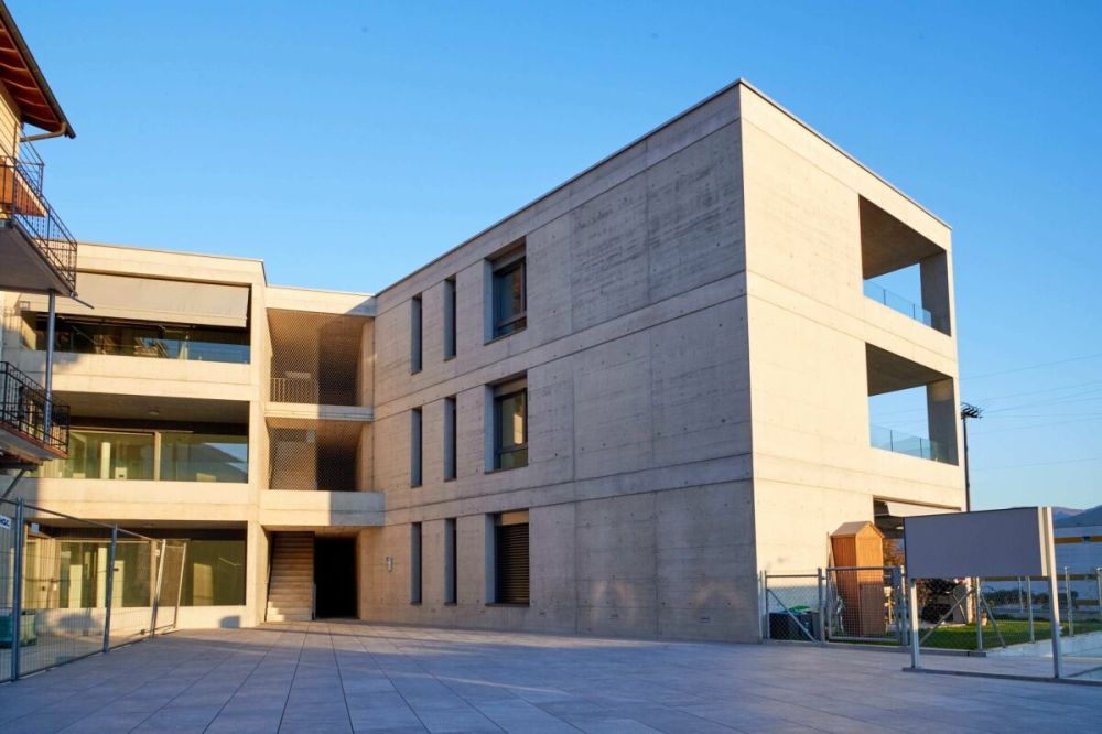 GORDOLA - Nuovo e moderno appartamento con giardino - Bild 1