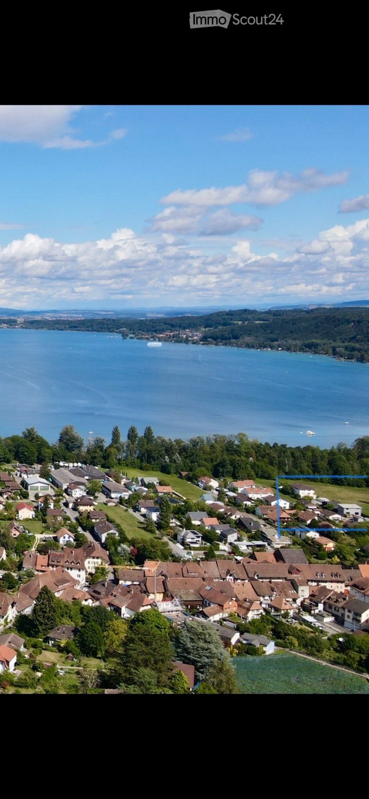 Freistehendes modernes Holzhaus in Erlach mit Seenähe -  Bild 1