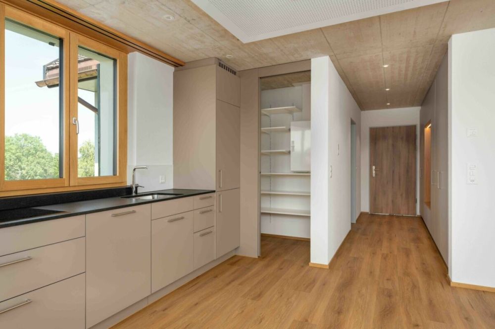 Neubau "BAHNHÖFLI" in Hauptwil - Küche mit Reduit