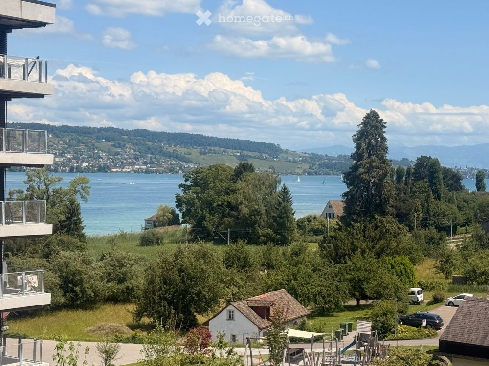 Brand New 2.5-Room Apartment with Stunning Lake View and 13.5 m² Loggia in Au, Wädenswil -  Bild 1