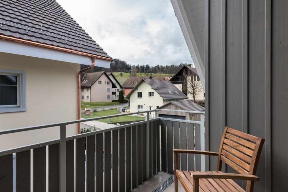 Moderne Dachwohnung mit Neubaucharakter -  Bild 7