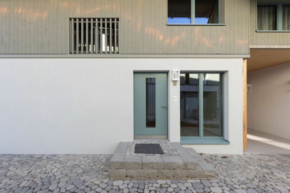 Bezugsbereit! Komplett saniertes 5.5 Zimmer Einfamilienhaus im schönen WEIHERHOF -  Bild 3
