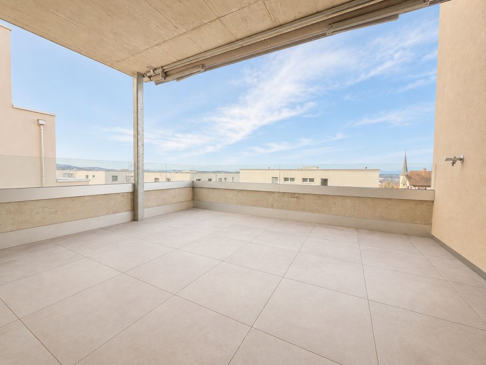 Magnifique appartement de 4,5 pièces avec grande terrasse et vue -  Bild 11
