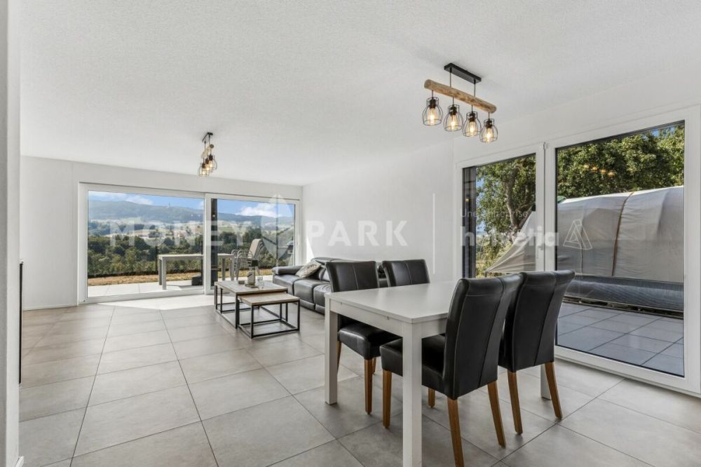 Maison contigüe d'angle de 5.5 pièces -  Bild 2