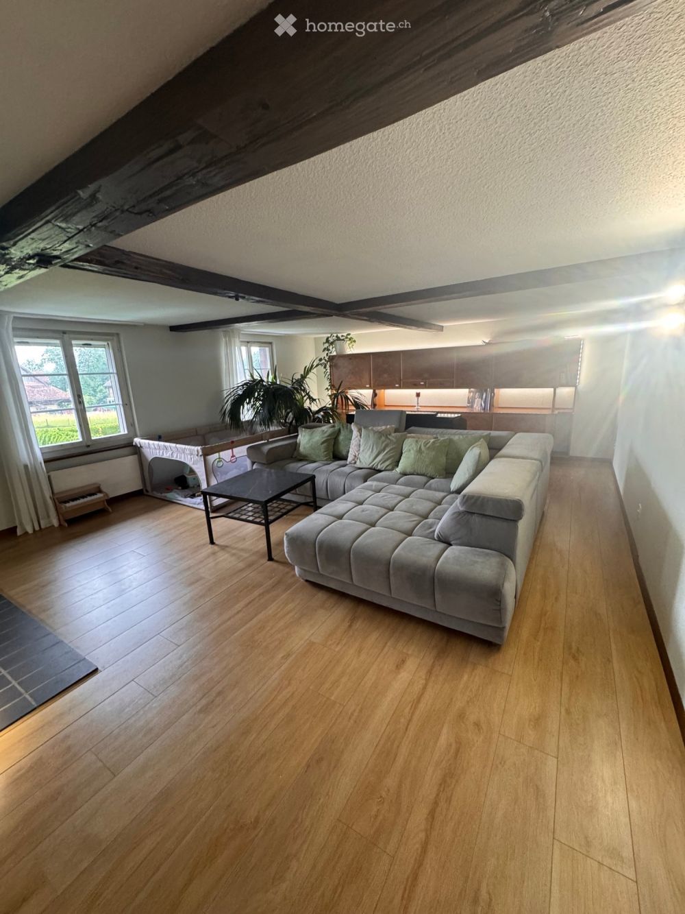 Charmantes 8.5-Zimmer-Einfamilienhaus in Cham -  Bild 1