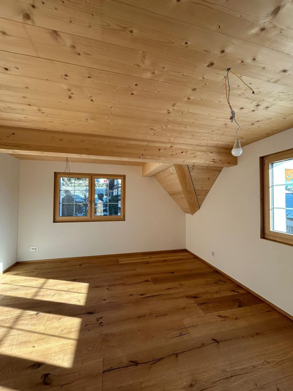 Maisonette auf zwei Stockwerken -  Bild 1