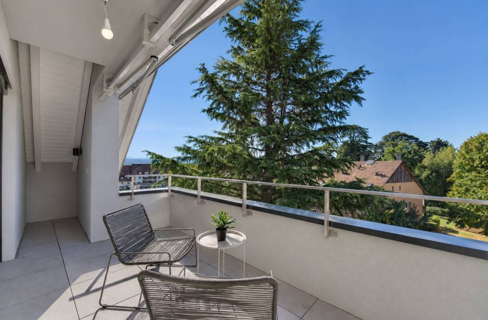 Spacieux duplex neuf au coeur du village - Balcon