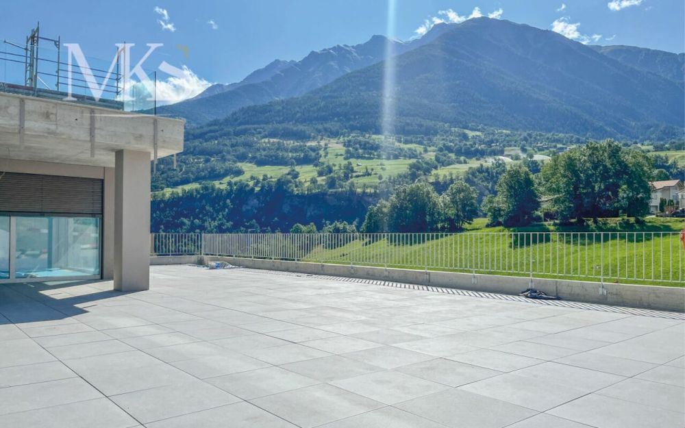 Grossflächige Neubauwohnung an ruhiger und sonniger Lage - Bild 2