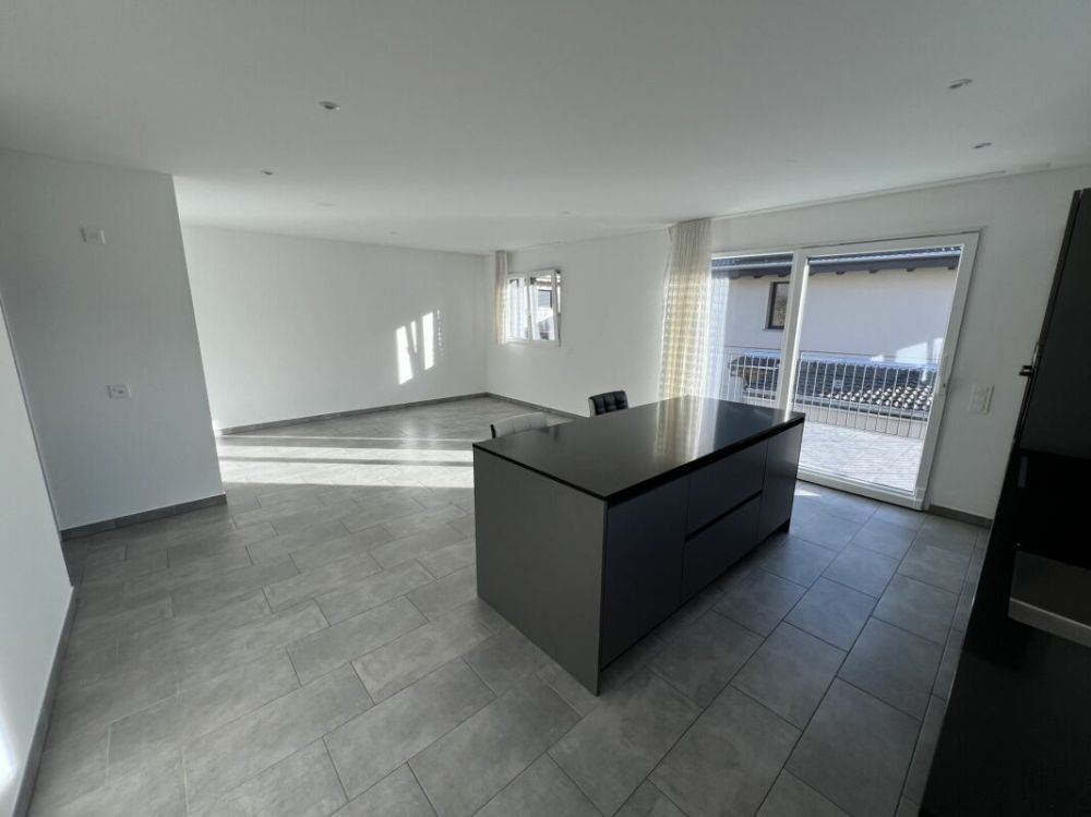 Moderna casa bifamiliare individuale, di 4.5 +3.5 locali con ampio giardino - Bild 10