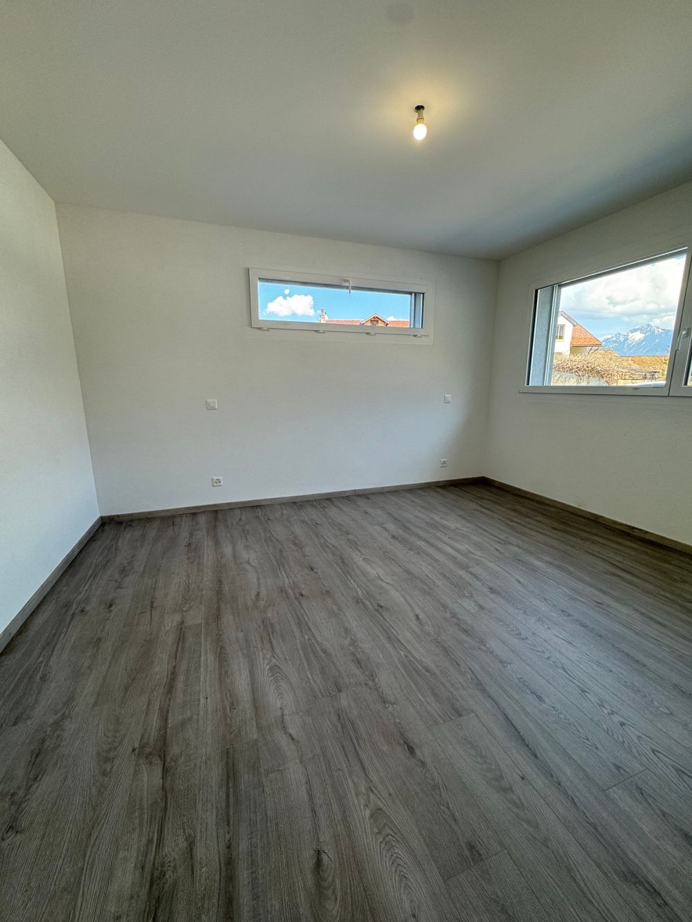 RARE : Villa mitoyenne de 5,5 pcs neuve avec vue sur le lac Léman ! - Bild 10