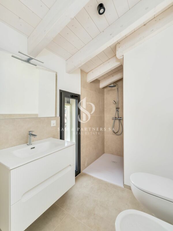 Moderno Attico 3.5 locali con vista lago copia -  Bild 9