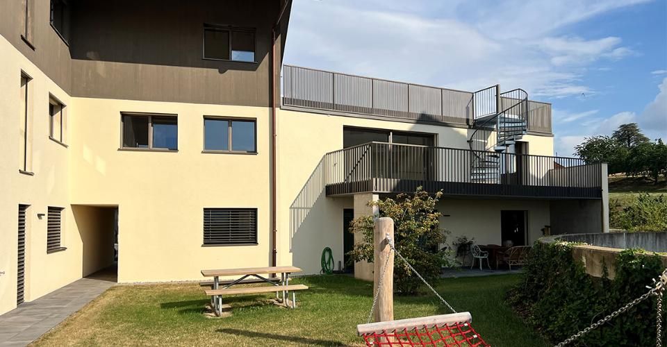 Duplex d"exception 5.5 pièces – terrasse panoramique et cadre idyllique - Duplex 5.5 pièces - image - 11