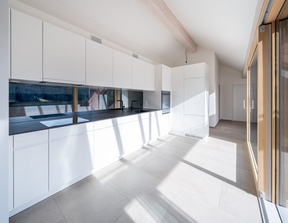 2.5 Zimmer Dachgeschoss Wohnung mit Loggia -  Bild 10