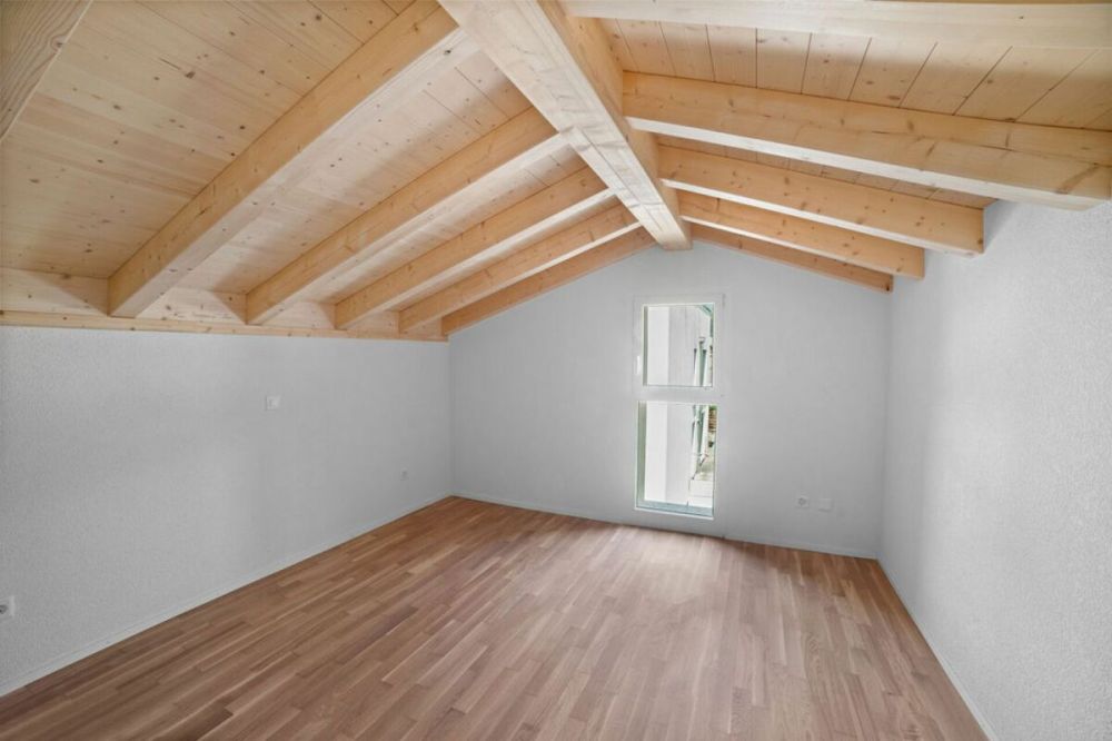 Dachgeschoss mit 3.5 Zimmern in einem NEUEN Gebäude! -  Bild 3