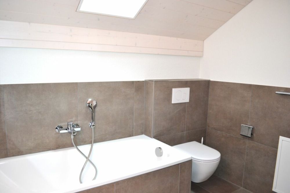 Topmodernes 5,5-Zimmer-Doppel-EFH in Schwadernau BE - Bild 6