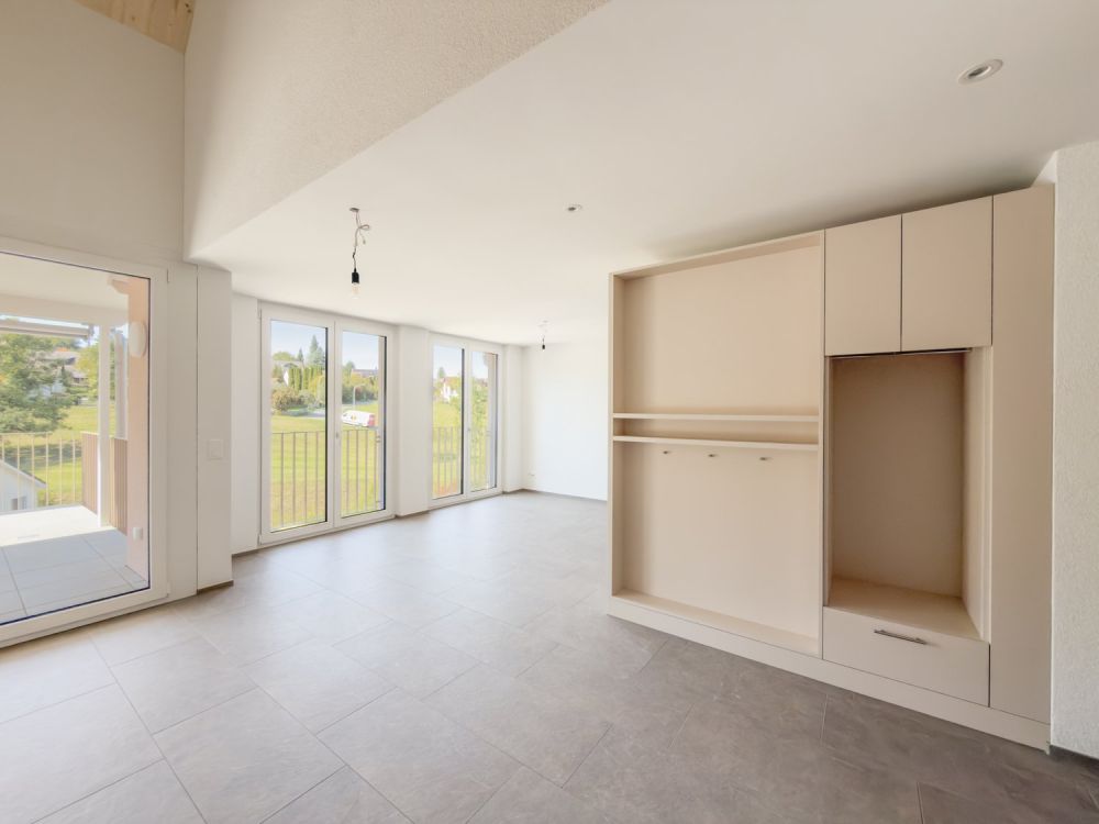 Erstvermietung - Grosszügige 4.5 Zimmer-Maisonettewohnung an ruhiger Lage -  Bild 3