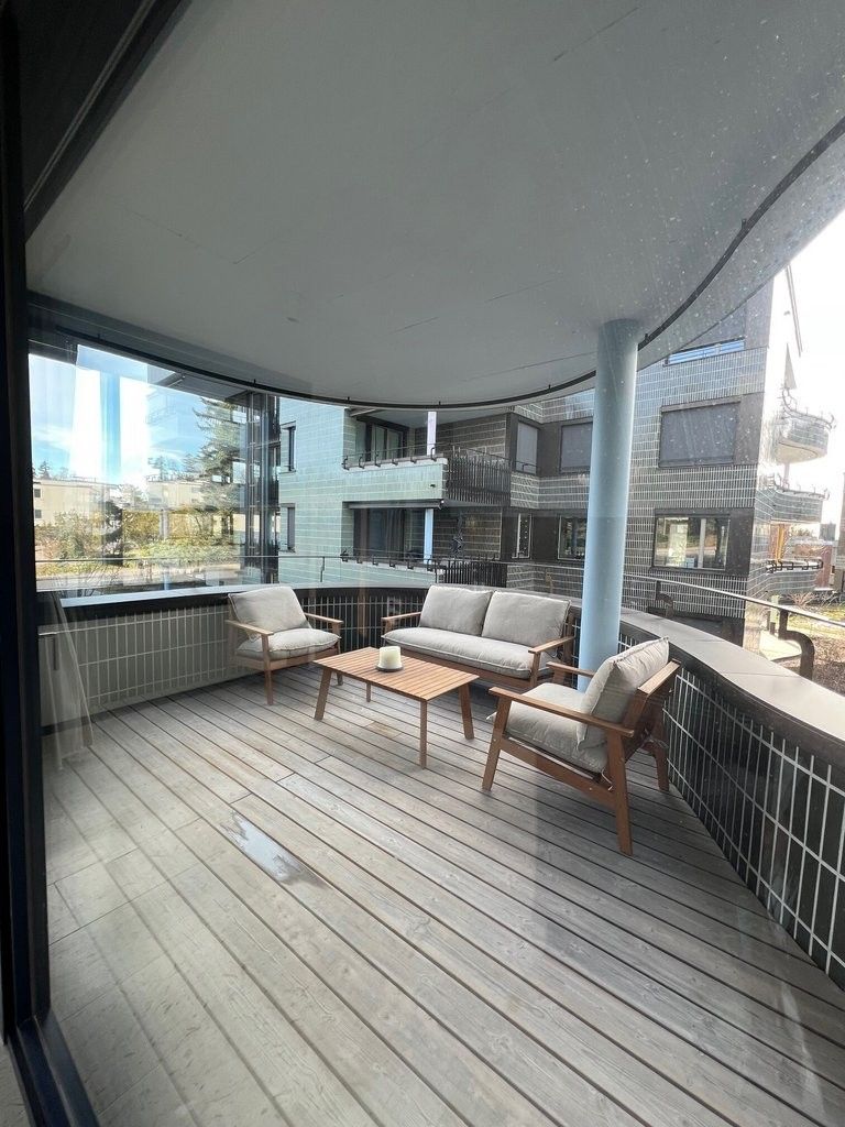 Moderne 4.5-Zimmer-Wohnung - stilvoll wohnen in Kloten - Terrasse