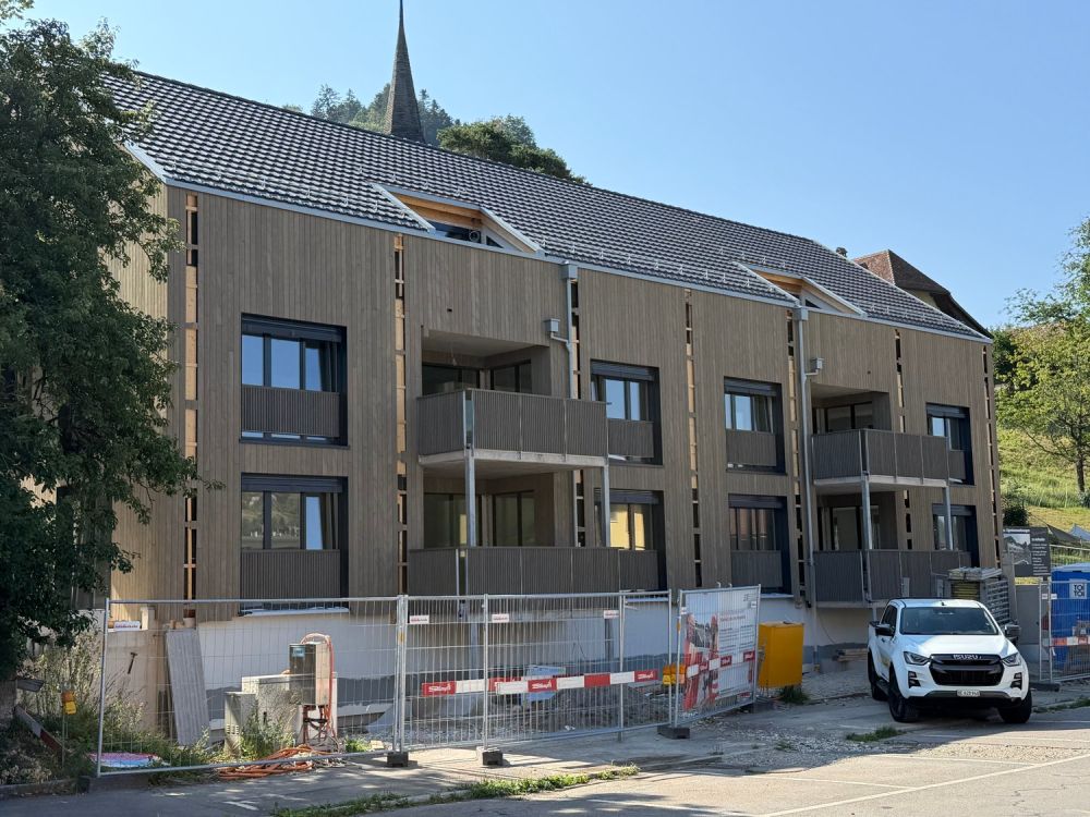 Gemütlicher Sitzplatz, grosse Wohnung! Bezug im Dezember 2026 möglich! Sie wählen den Innenausbau! -  Bild 2