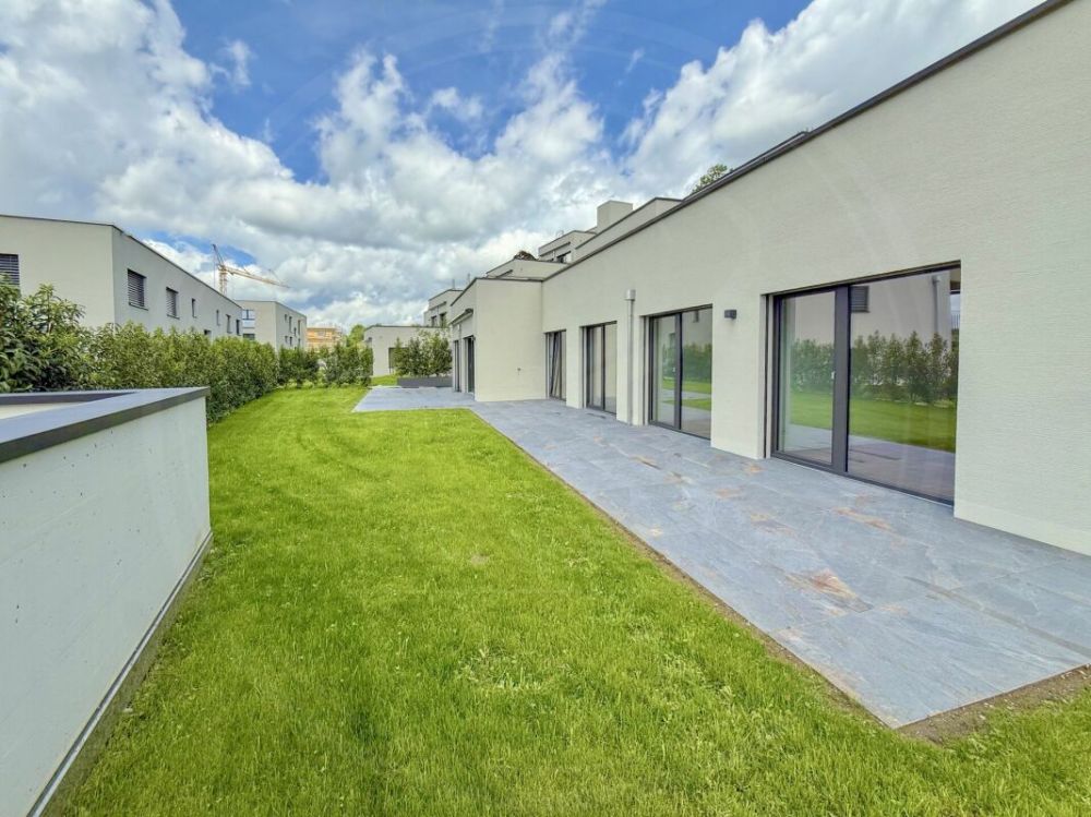 Exklusives Wohnen im steuergünstigen Seengen - 4½ Zimmer Terrassen Parterrewohnung -  Bild 1