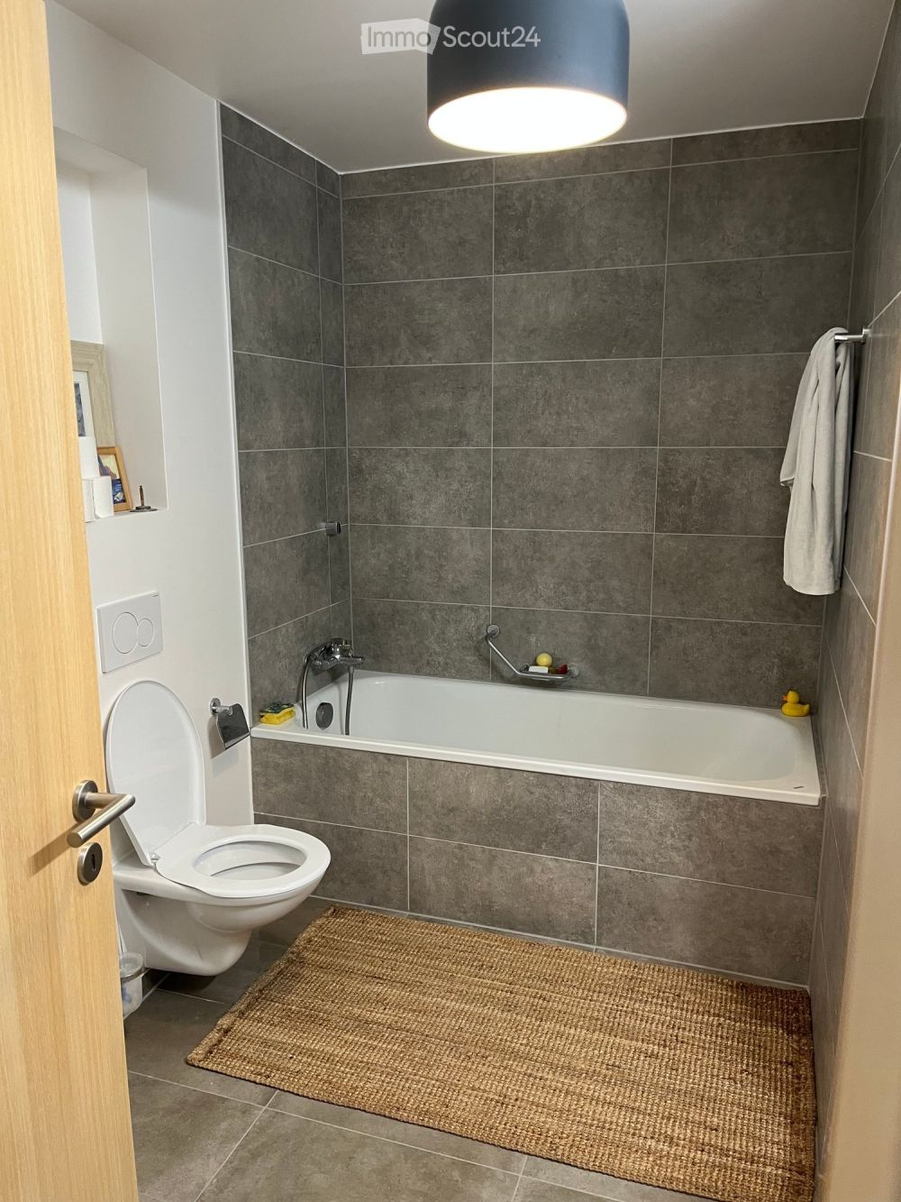 Appartement mit Terrasse von 3.5 Zimmern in Bière – Renoviert, hell und ideal gelegen -  Bild 12