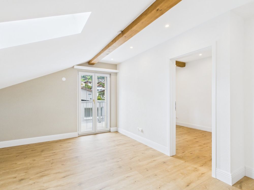 Zentrumsnahe 2.5-Zimmer-Dachwohnung in Brig-Glis - Bild 8