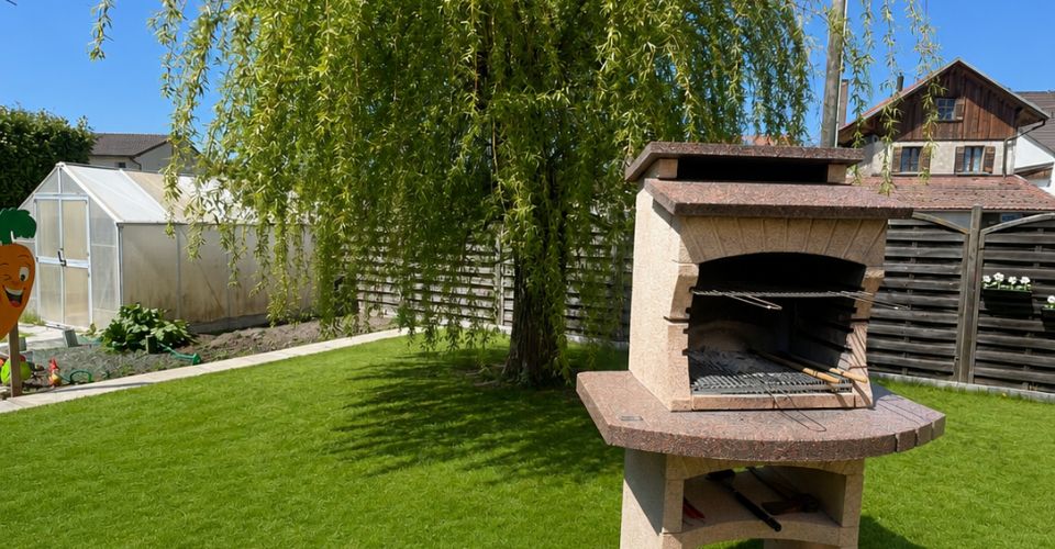 BELLE MAISON INDIVIDUELLE RÉNOVÉE AU CŒUR DE CHÉNENS - Maison 5 pièces - image - 6