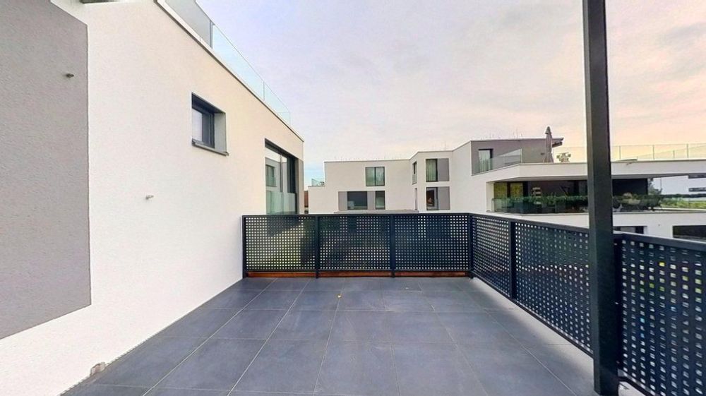 Exklusive, luxuriöse 2 Zimmer Eigentumswohnung mit 42 m2 Terrassenfläche -  Bild 5