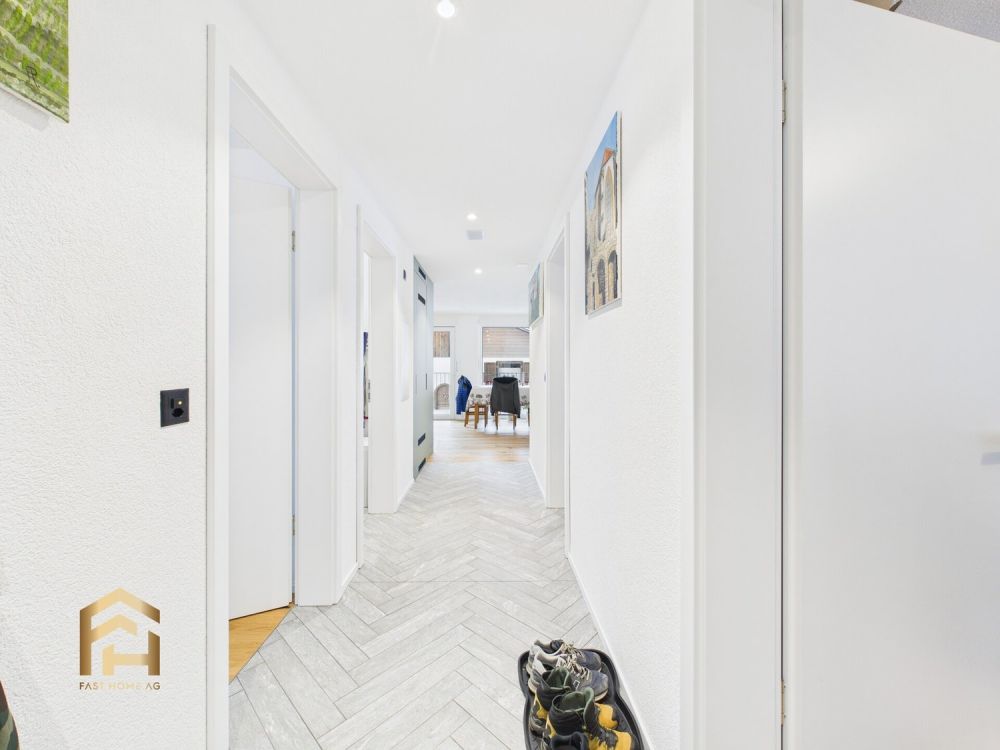 Helle 4.5-Zimmer Neubauwohnung mit Balkon und Lift in St. Niklaus - CAM04538G0-PR0124-STILL003