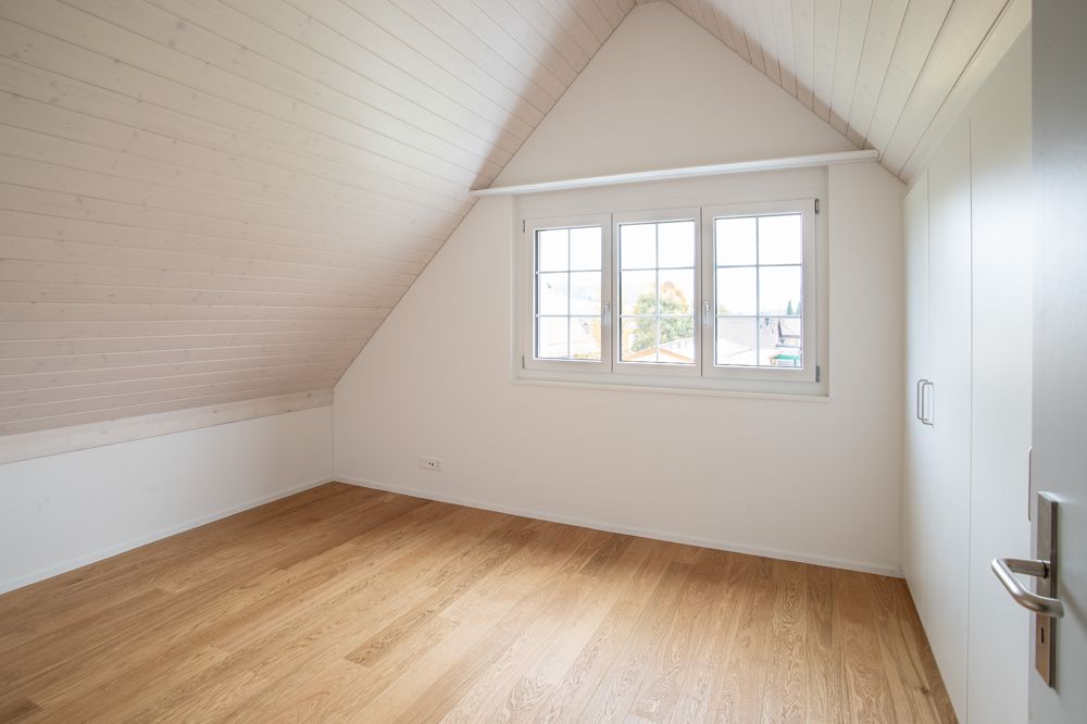 Moderner Neubau inmitten der Appenzeller Hügellandschaft - Schlafzimmer II