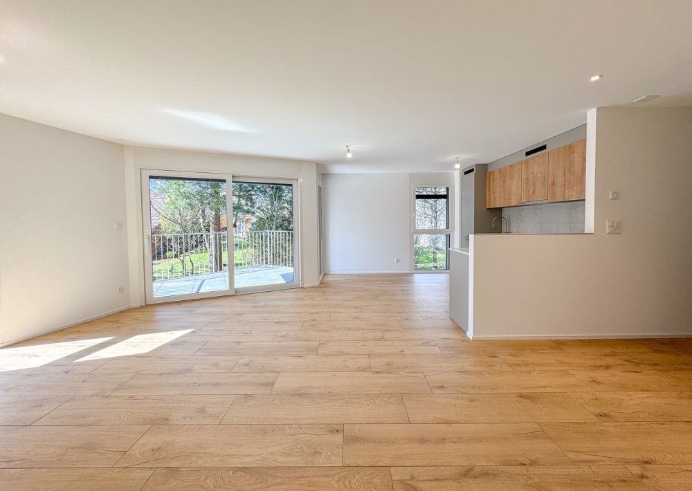 Appt PPE neuf de 4.5 pces avec balcon Campagne Pernod, lot A6 - Pièce à vivre permettant d'accéder au balcon