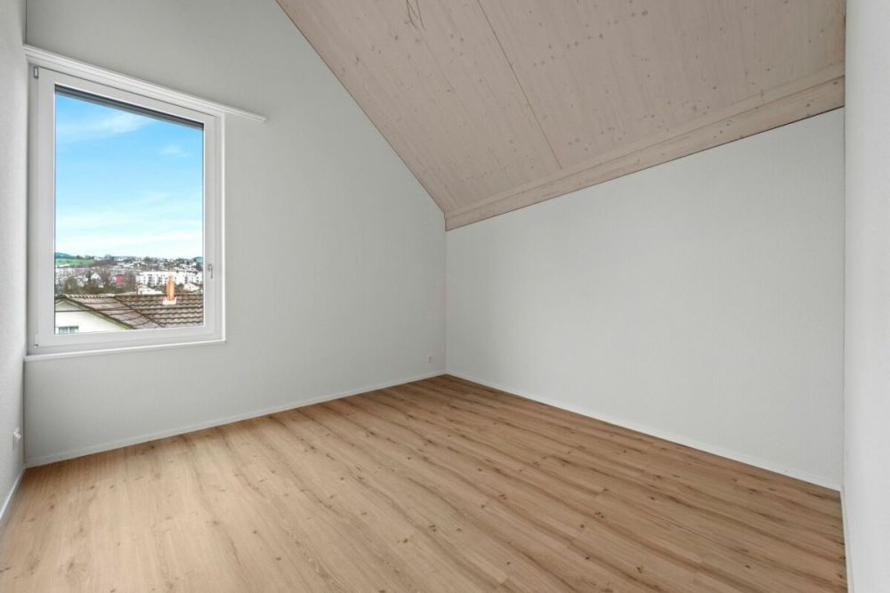 5,5 Zimmer-Doppeleinfamilienhaus - Zimmer 2 Dachgeschoss