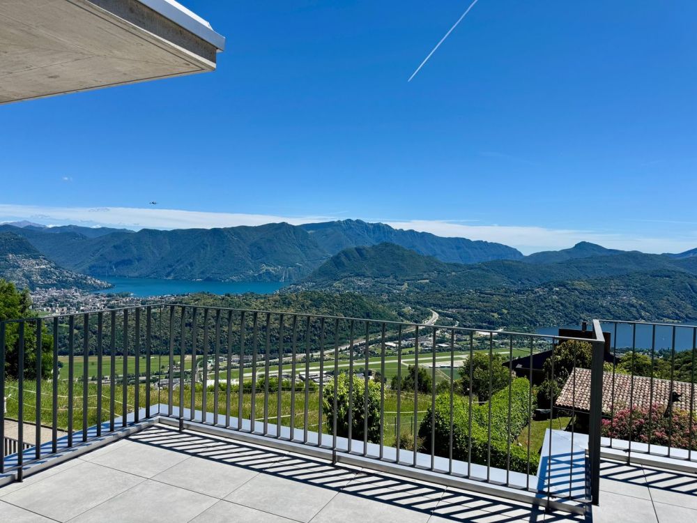 Cademario – Exklusive Villa mit Pool und spektakulärer Seesicht -  Bild 2