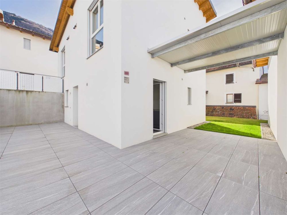 Schöne neu gebaute Villa in Sant'Antonino -  Bild 12
