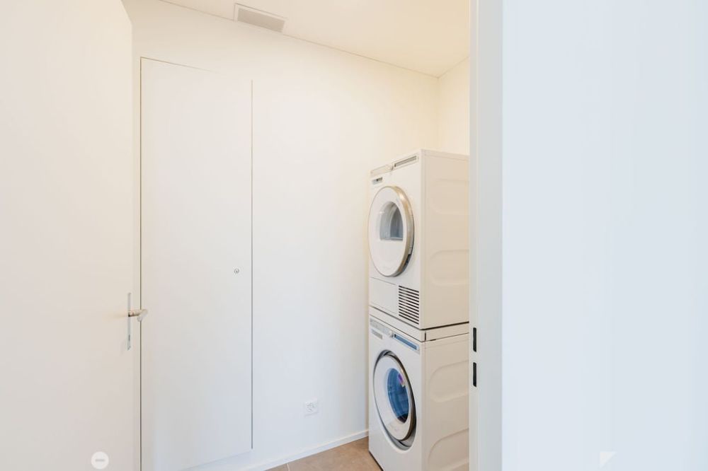 EINZIGARTIGES ÖKOLOGISCHES WOHNERLEBNIS - 5.5 Zimmerwohnung mit grossem Terrassensitzplatz -  Bild 6