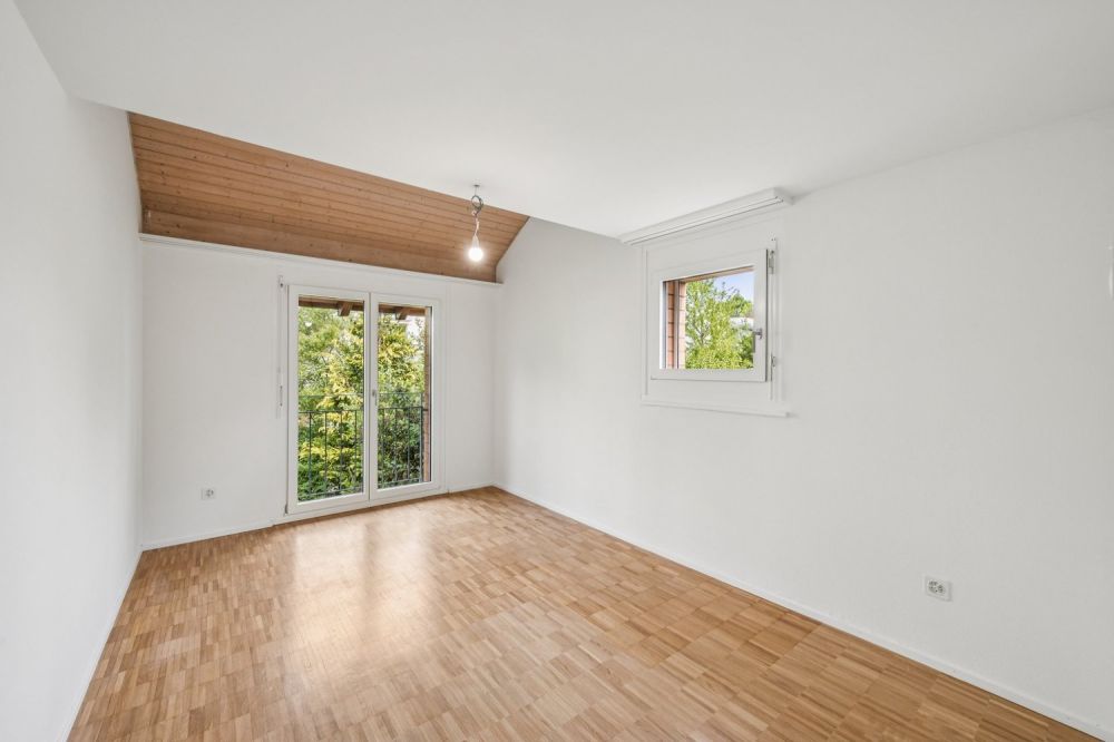 Erstbezug nach Sanierung -  Maisonettewohnung mit Gartensitzplatz - Zimmer