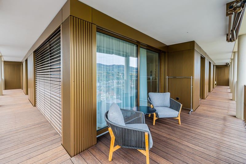 Exklusive Maisonette-Einheit mit hochwertigem Innenausbau und traumhafter Panoramaaussicht - Bild 7