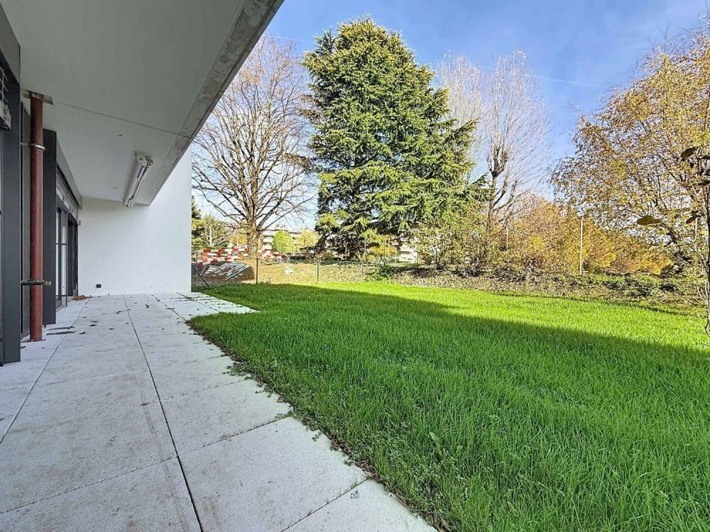 Nouvelle promotion : appartement de 2.5 pièces avec terrasse et jardin - Bild 7