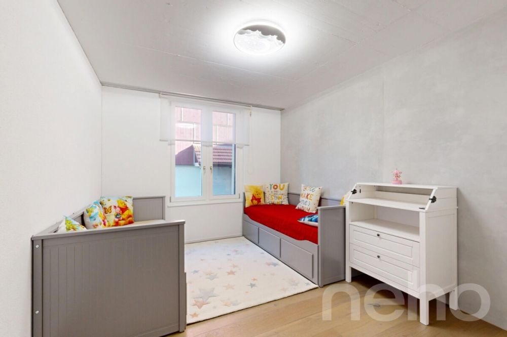 Moderne 5.5-Zimmer-Gartenwohnung an familienfreundlicher Lage -  Bild 7